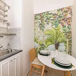 Appartamento Vivimihome - A Pochi Passi Dalla Piazzetta Capri